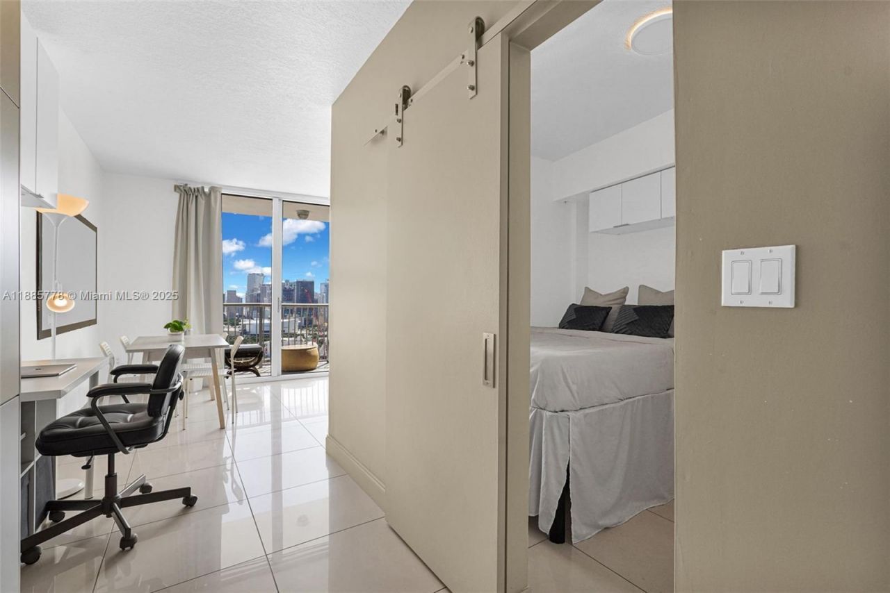 1750 N Bayshore Dr, Unit 3708, Miami, FL 33132 Photo