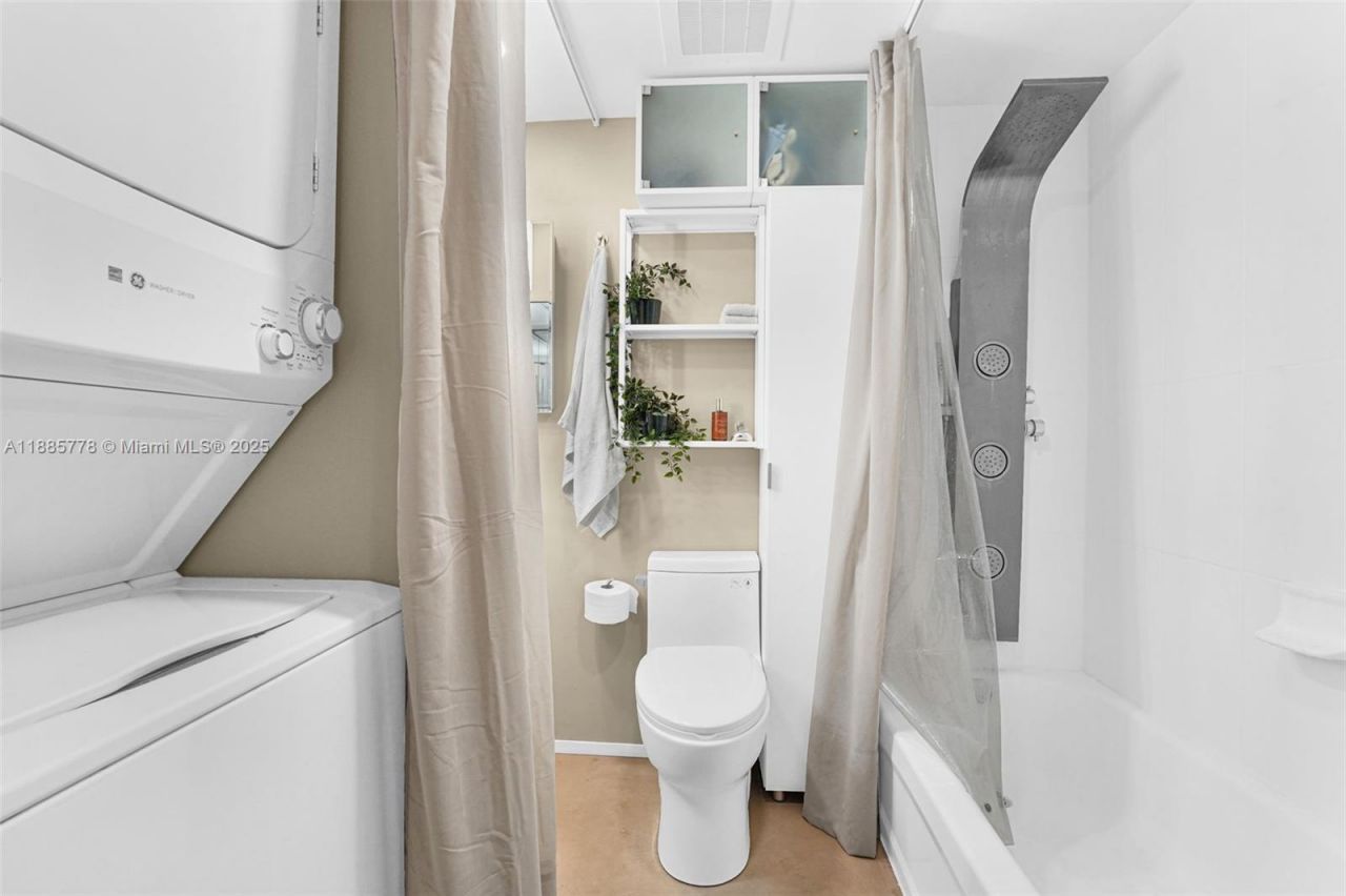 1750 N Bayshore Dr, Unit 3708, Miami, FL 33132 Photo