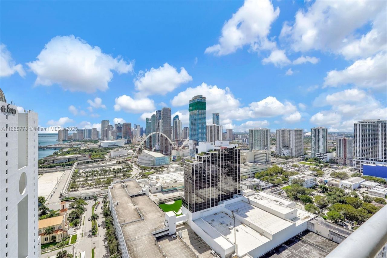 1750 N Bayshore Dr, Unit 3708, Miami, FL 33132 Photo