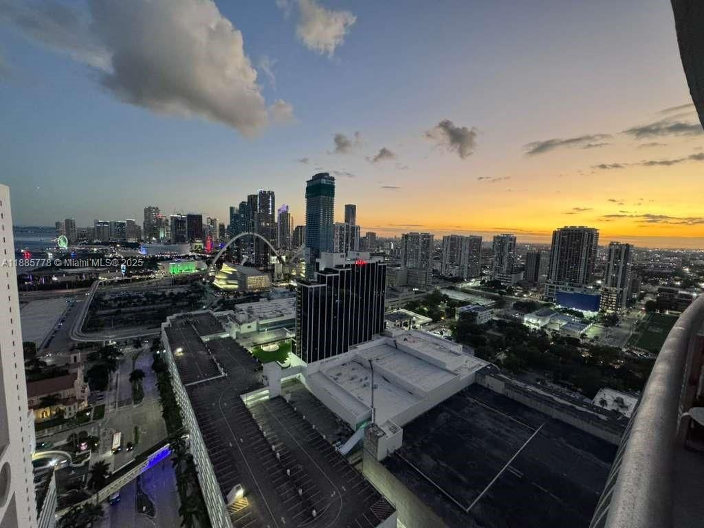 1750 N Bayshore Dr, Unit 3708, Miami, FL 33132 Photo