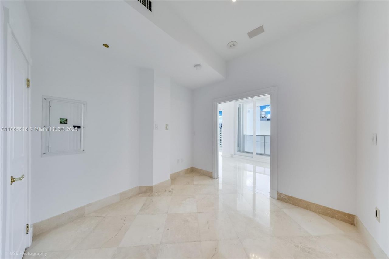 100 Lincoln Rd, Unit PH12, Miami Beach, FL 33139 Photo