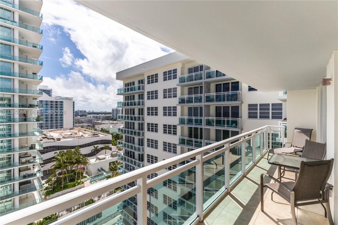 6917 Collins Ave, Unit 1505, Miami Beach, FL 33141 Photo