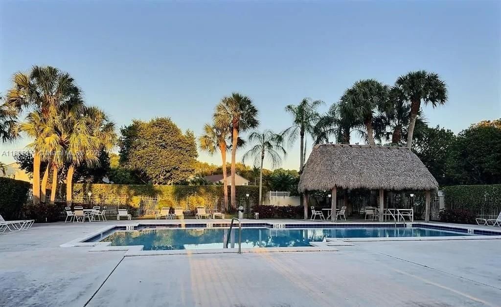 317 NW 109th Ave, Pembroke Pines, FL 33026 Photo