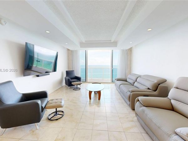 3140 S Ocean Dr, Unit 2106, Hallandale Beach, FL 33009