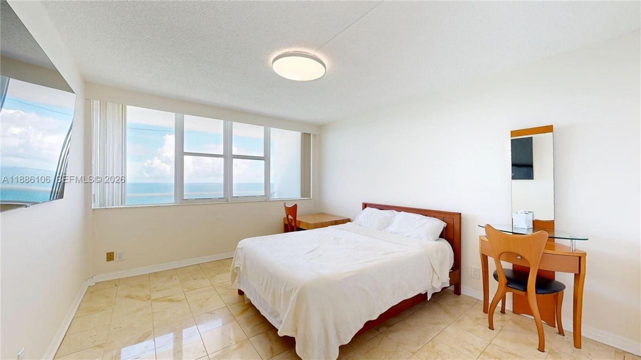 3140 S Ocean Dr, Unit 2106, Hallandale Beach, FL 33009 Photo