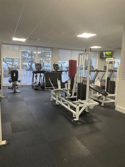 3140 S Ocean Dr, Unit 2106, Hallandale Beach, FL 33009 Photo