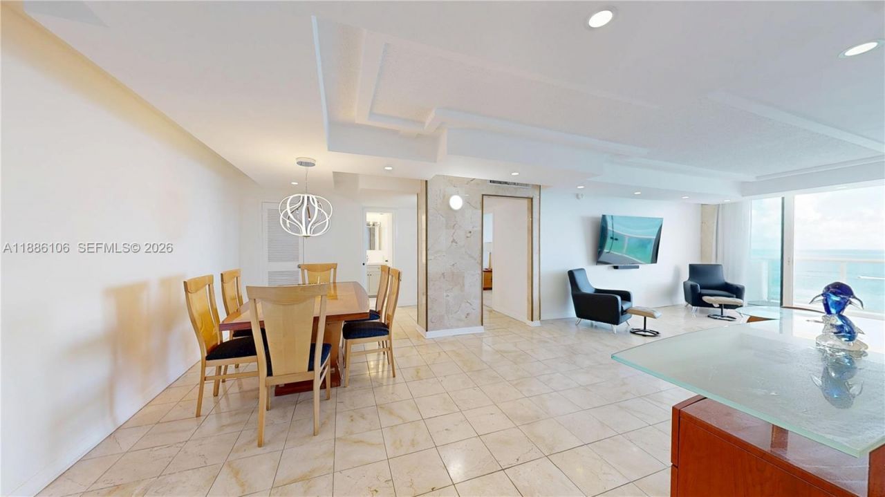 3140 S Ocean Dr, Unit 2106, Hallandale Beach, FL 33009 Photo