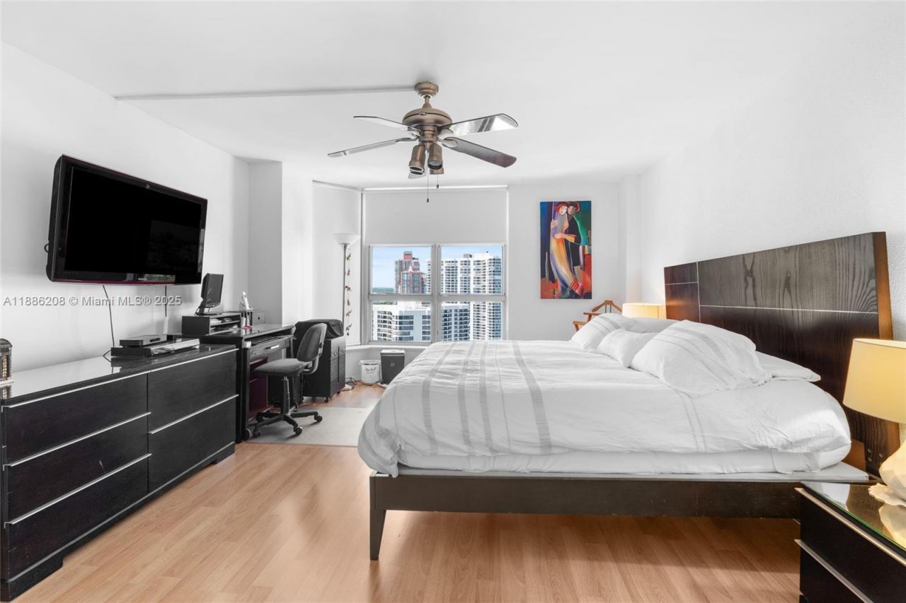 19195 Mystic Pointe Dr, Unit 2502, Aventura, FL 33180 Photo