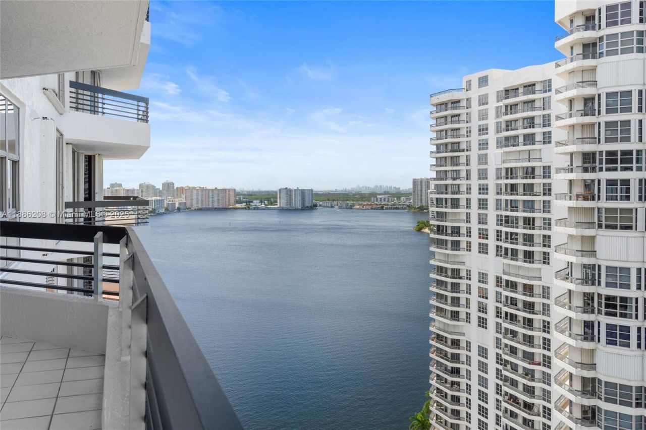 19195 Mystic Pointe Dr, Unit 2502, Aventura, FL 33180 Photo