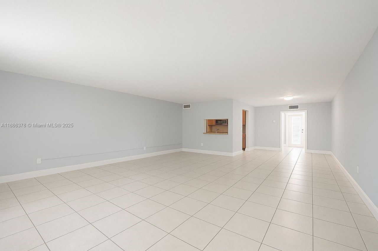 1885 NE 121st St, Unit 3, North Miami, FL 33181 Photo