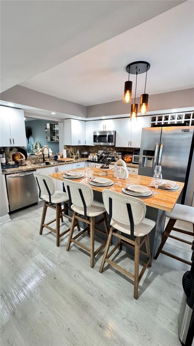 300 SW 130th Ter, Unit 407B, Pembroke Pines, FL 33027 Photo