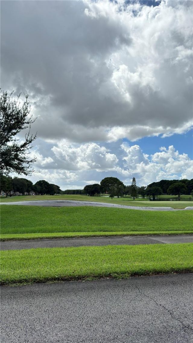 300 SW 130th Ter, Unit 407B, Pembroke Pines, FL 33027 Photo