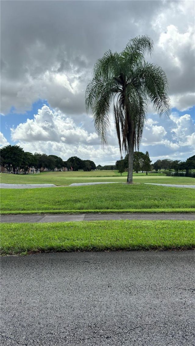 300 SW 130th Ter, Unit 407B, Pembroke Pines, FL 33027 Photo