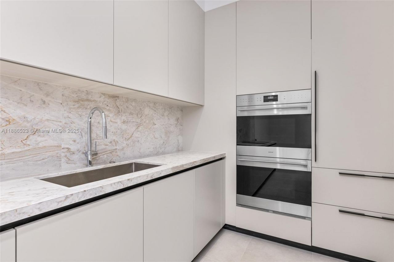 17301 SW 52nd Ct, Southwest Ranches, FL 33331 Photo