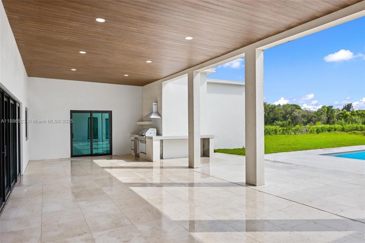 17301 SW 52nd Ct, Southwest Ranches, FL 33331 Photo