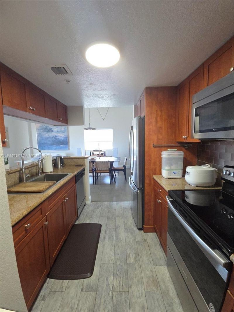 36 NW 6th Ave, Unit TS-9, Miami, FL 33128 Photo