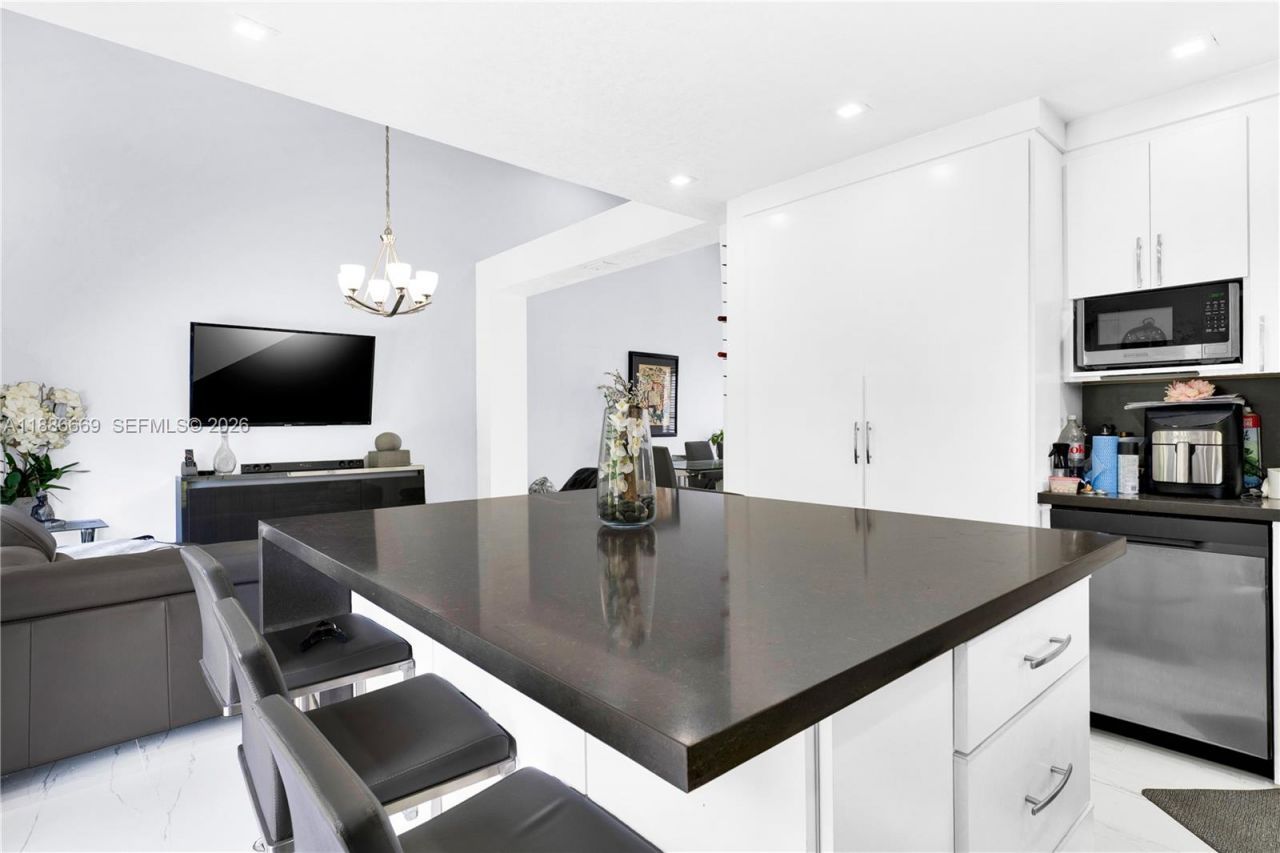 11126 SW 148th Pl, Miami, FL 33196 Photo