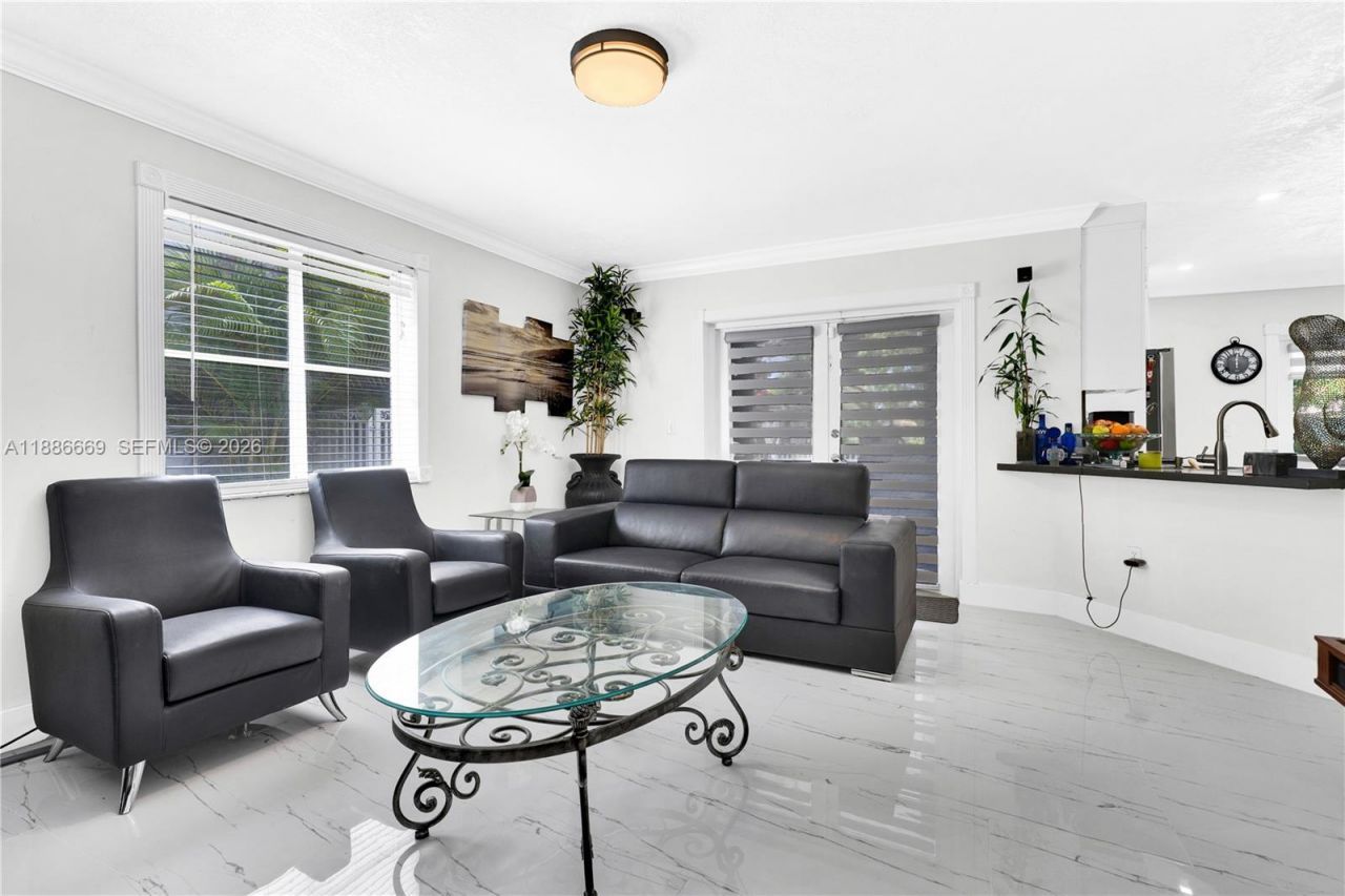 11126 SW 148th Pl, Miami, FL 33196 Photo