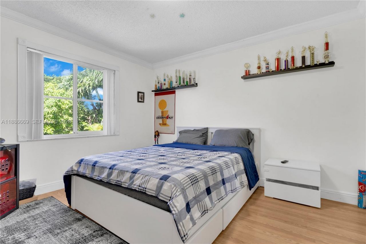 11126 SW 148th Pl, Miami, FL 33196 Photo