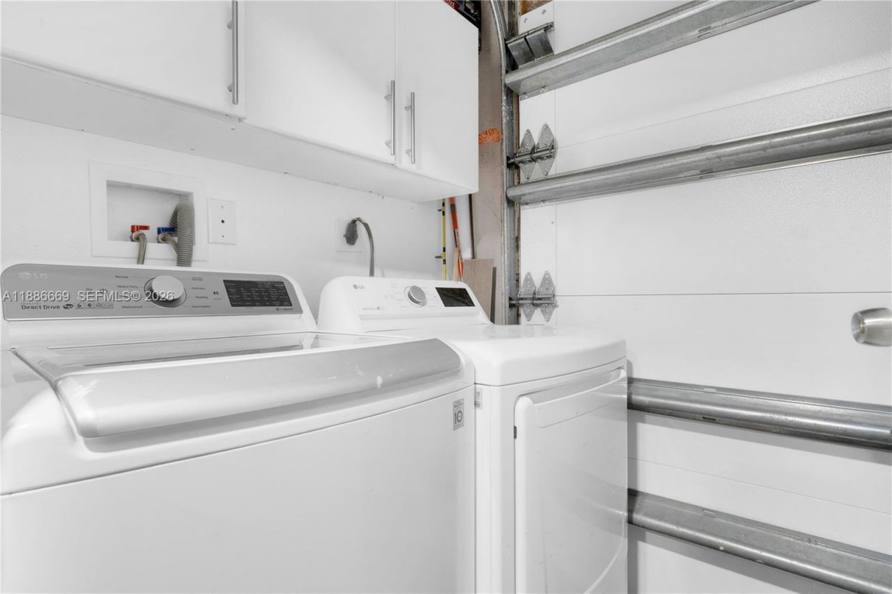 11126 SW 148th Pl, Miami, FL 33196 Photo