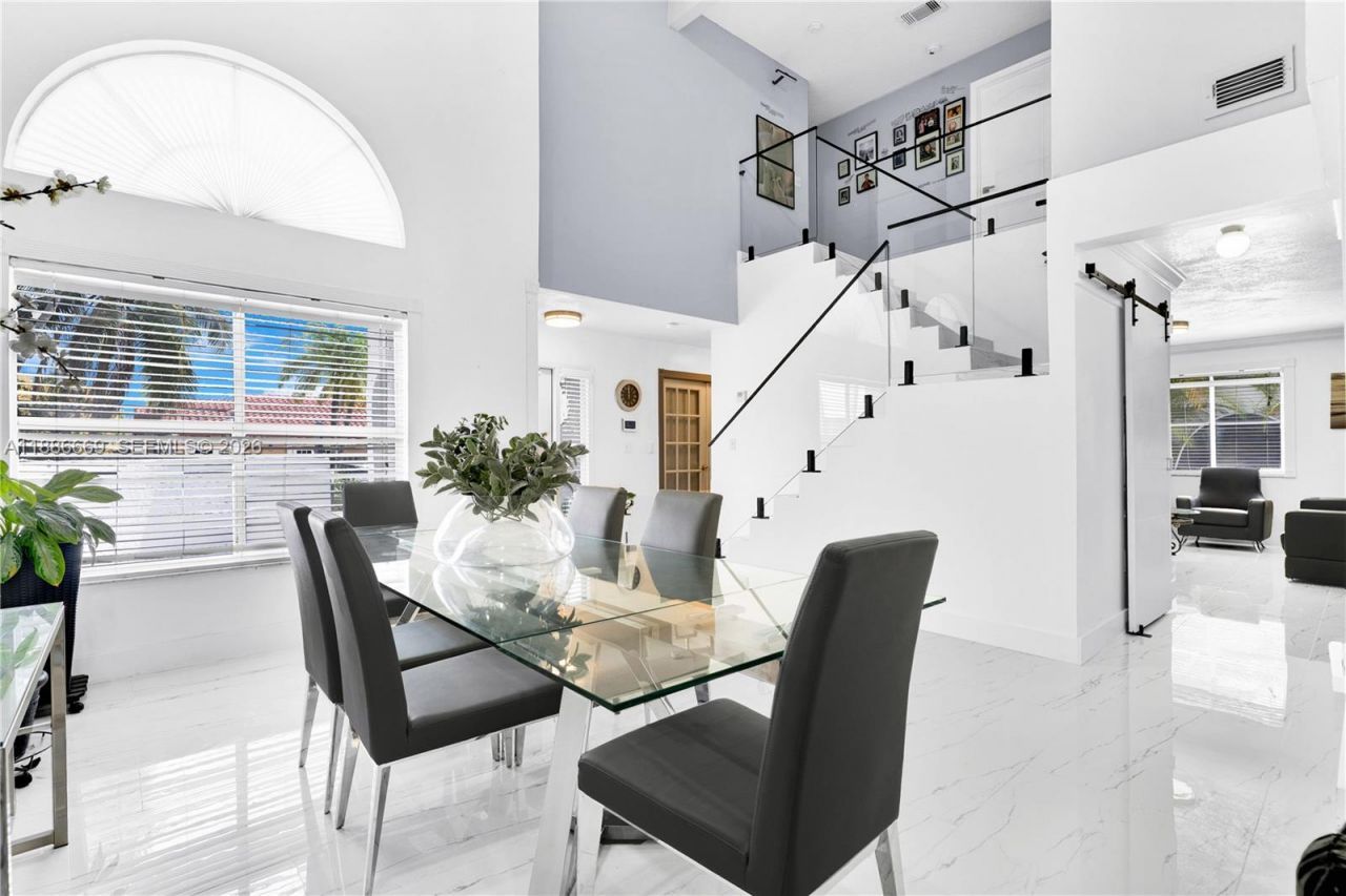 11126 SW 148th Pl, Miami, FL 33196 Photo