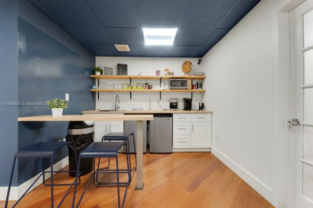 2201 NW 102nd Pl, Unit 4A, Doral, FL 33172 Photo