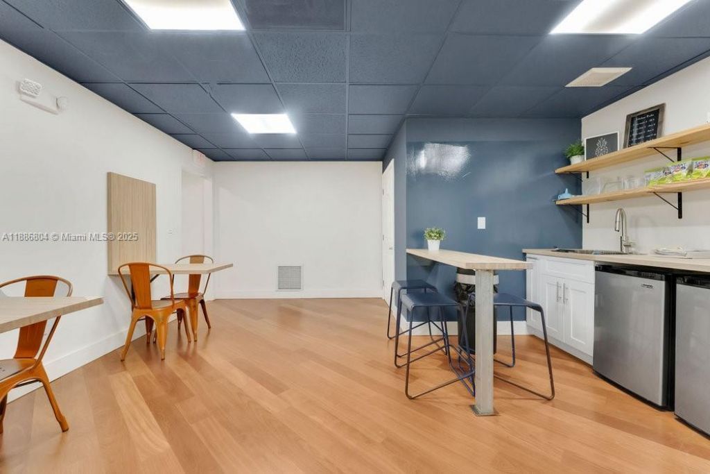 2201 NW 102nd Pl, Unit 4A, Doral, FL 33172 Photo