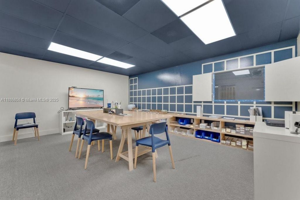 2201 NW 102nd Pl, Unit 4A, Doral, FL 33172 Photo