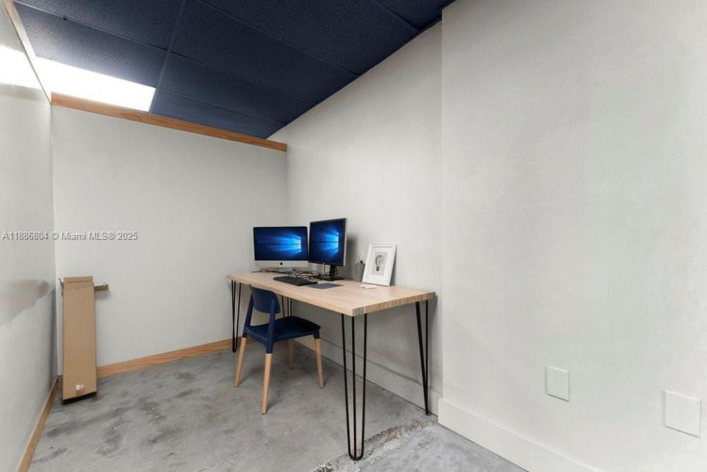 2201 NW 102nd Pl, Unit 4A, Doral, FL 33172 Photo