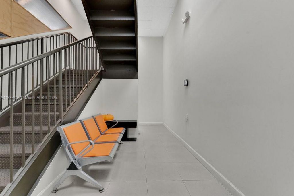 2201 NW 102nd Pl, Unit 4A, Doral, FL 33172 Photo