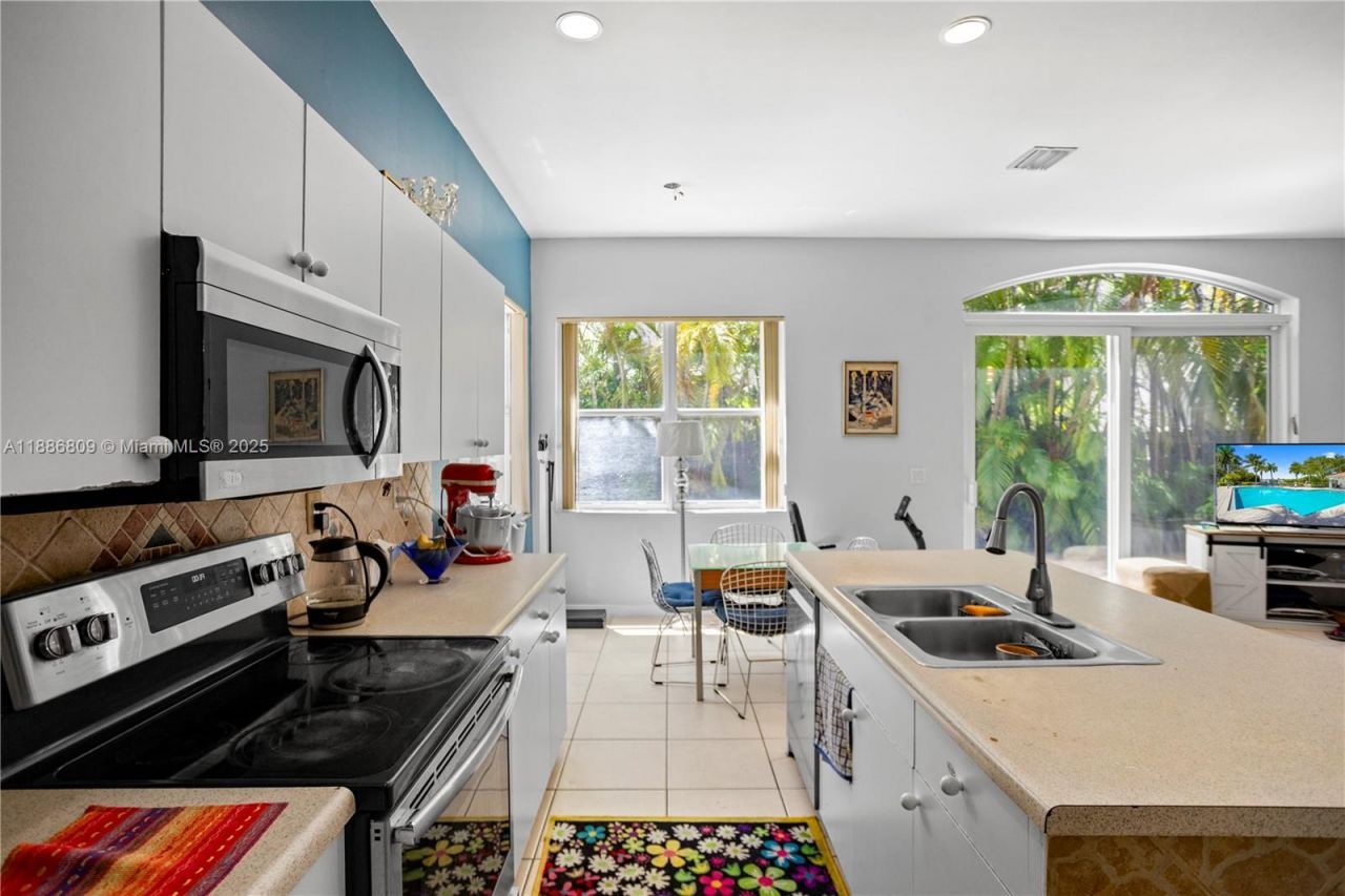 Please Call For Address, Hollywood, FL 33312 Photo