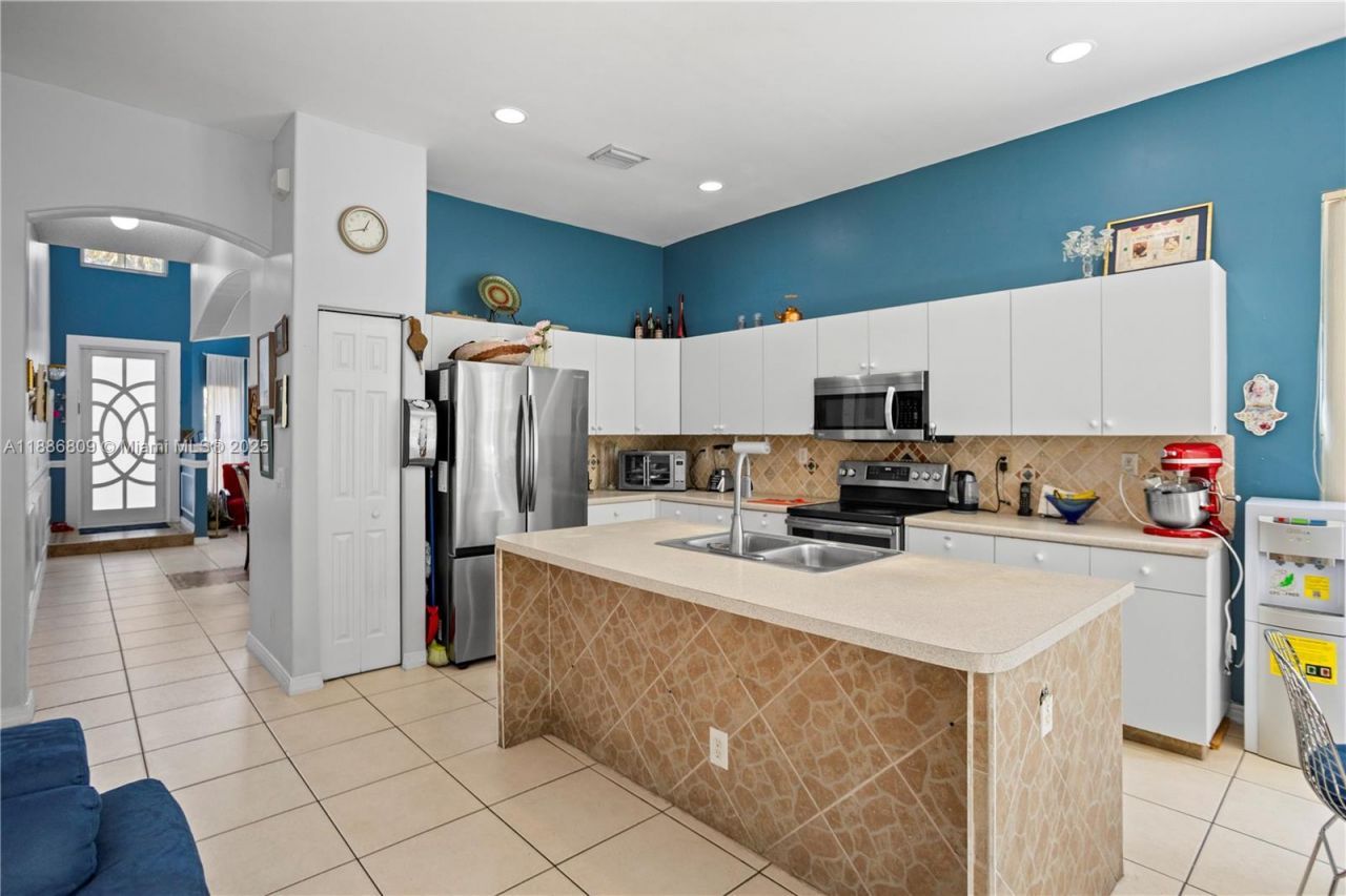 Please Call For Address, Hollywood, FL 33312 Photo