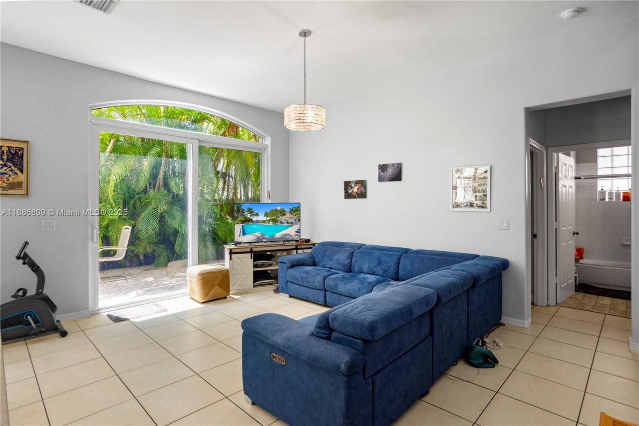 Please Call For Address, Hollywood, FL 33312 Photo