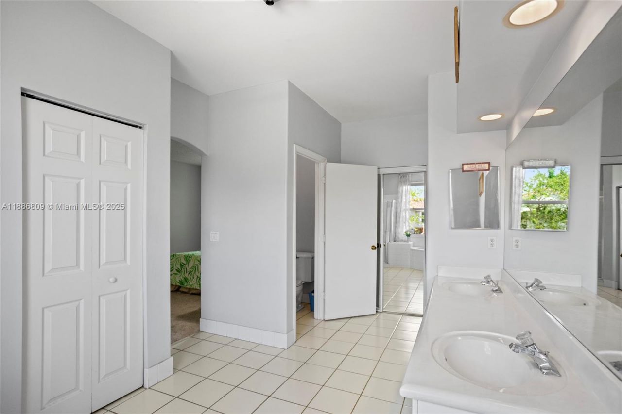 Please Call For Address, Hollywood, FL 33312 Photo