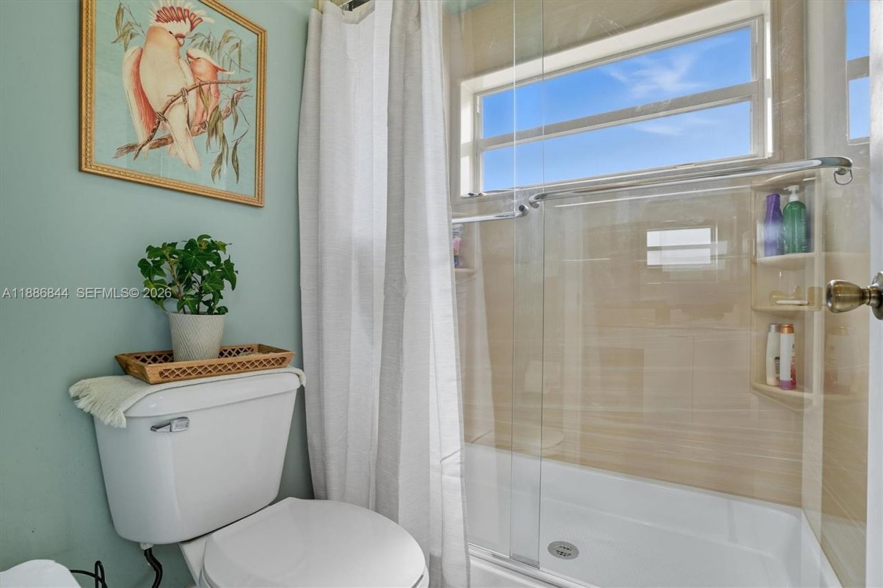 15462 NW 14th Ct, Pembroke Pines, FL 33028 Photo