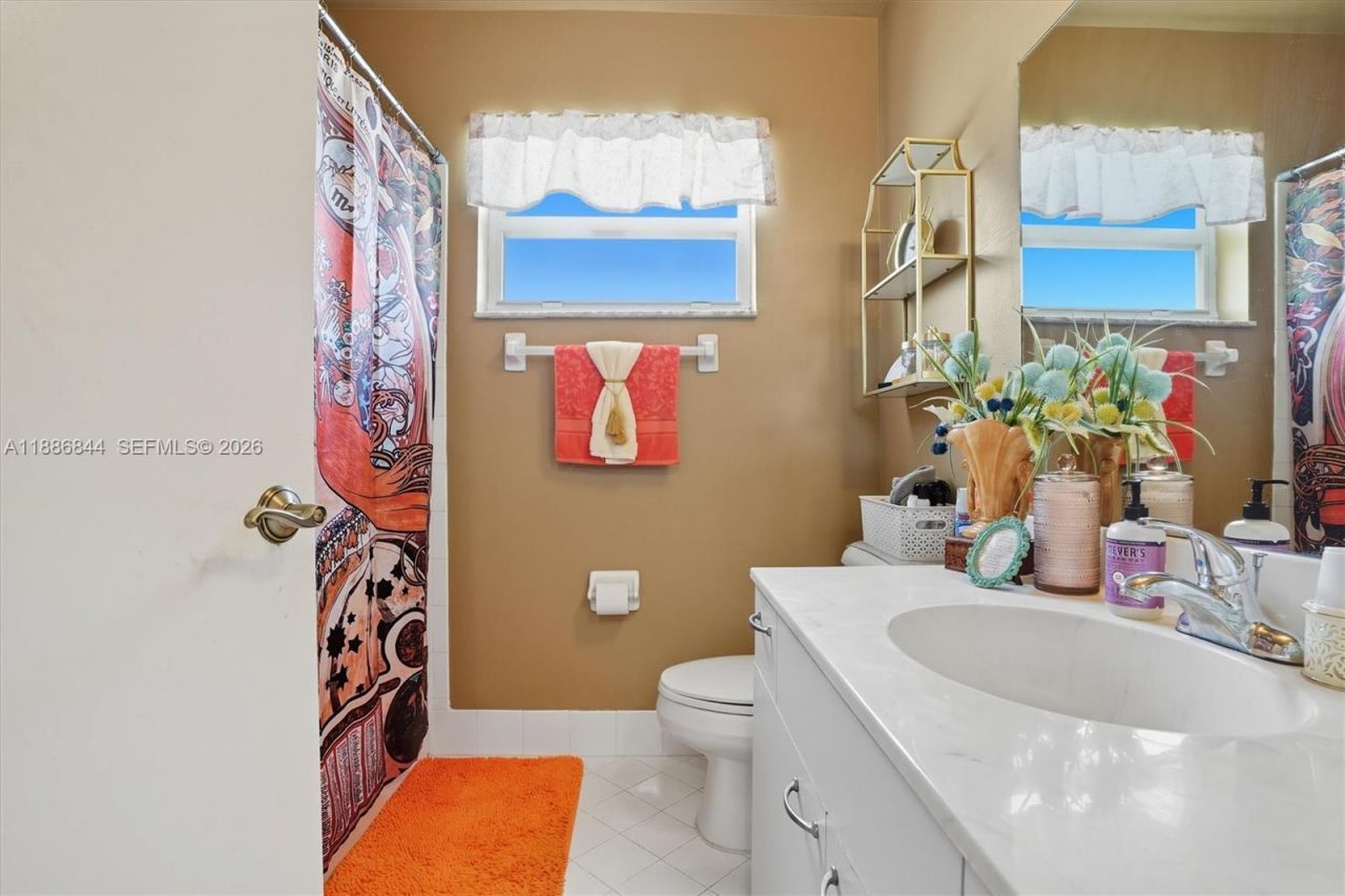 15462 NW 14th Ct, Pembroke Pines, FL 33028 Photo