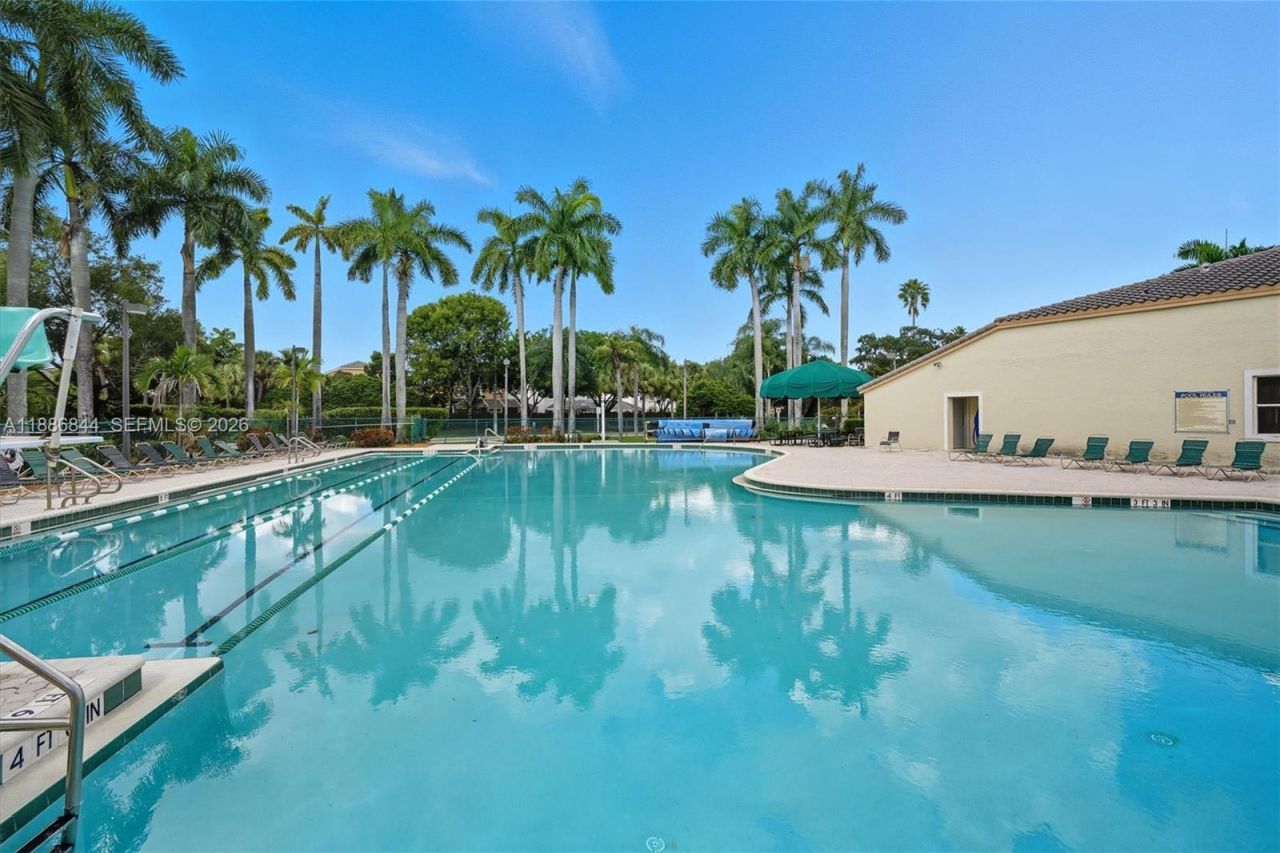 15462 NW 14th Ct, Pembroke Pines, FL 33028 Photo