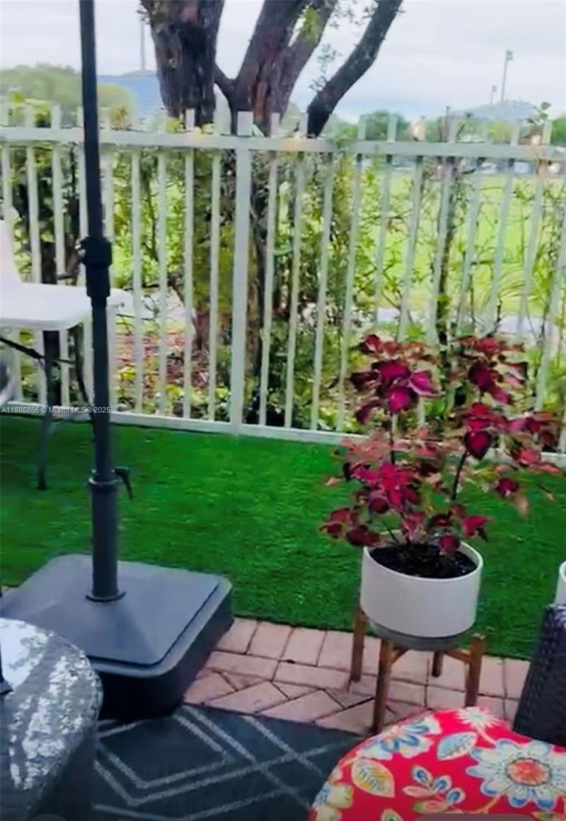 11500 NW 60th Ter, Unit 375, Doral, FL 33178 Photo