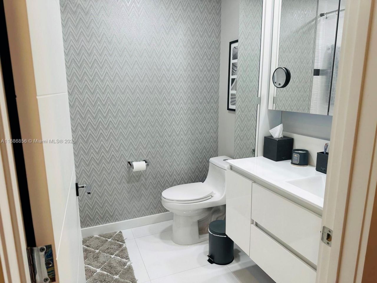 11500 NW 60th Ter, Unit 375, Doral, FL 33178 Photo