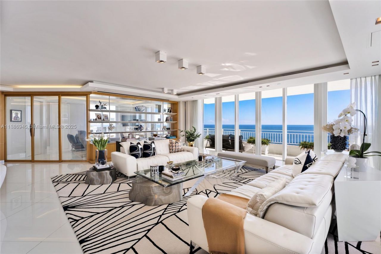 791 Crandon Blvd, Unit 1408, Key Biscayne, FL 33149 Photo