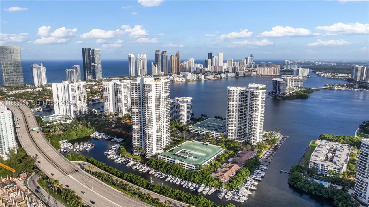 19195 NE 36th Ct, Unit 2304, Aventura, FL 33180 Photo