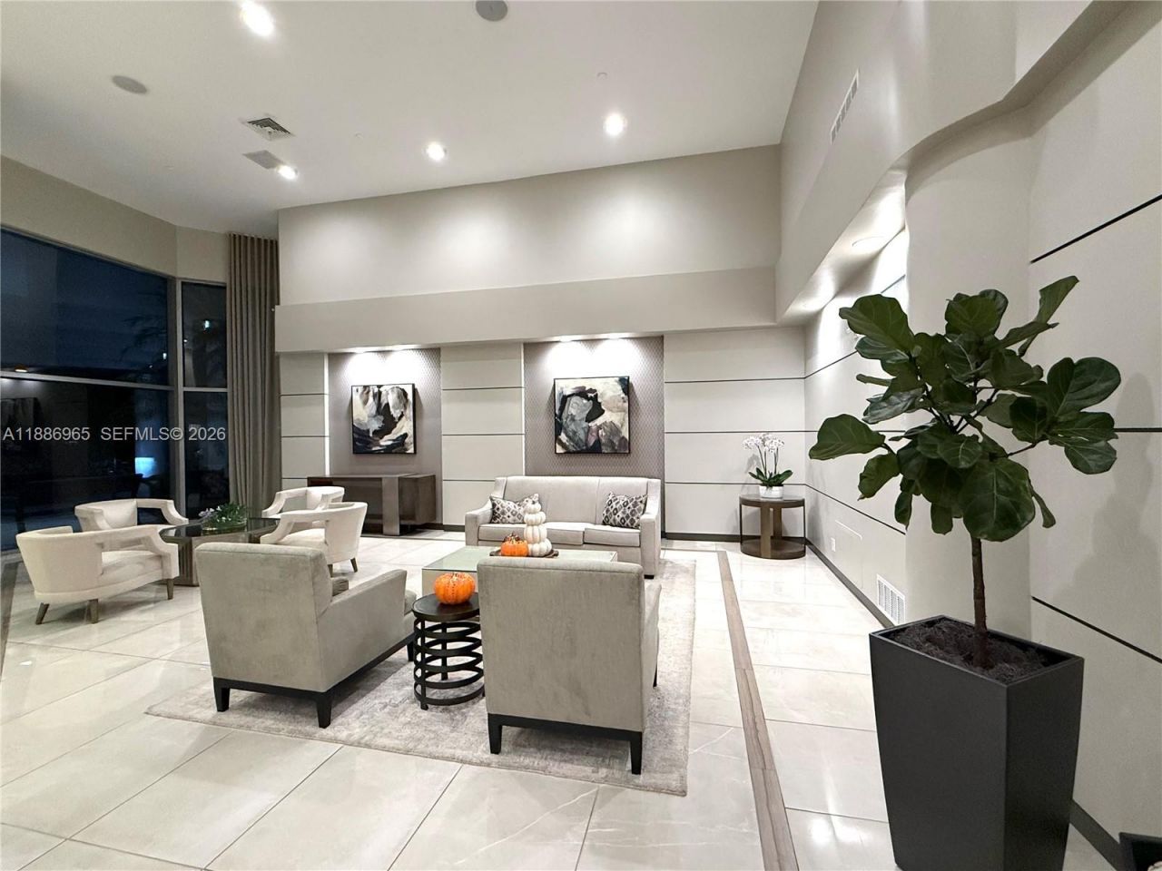 19195 NE 36th Ct, Unit 2304, Aventura, FL 33180 Photo