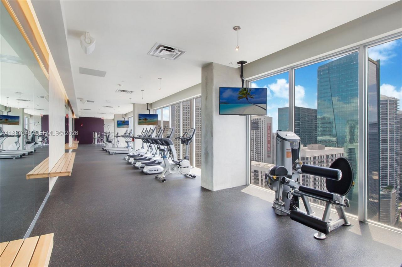 151 SE 1st St, Unit 1003, Miami, FL 33131 Photo