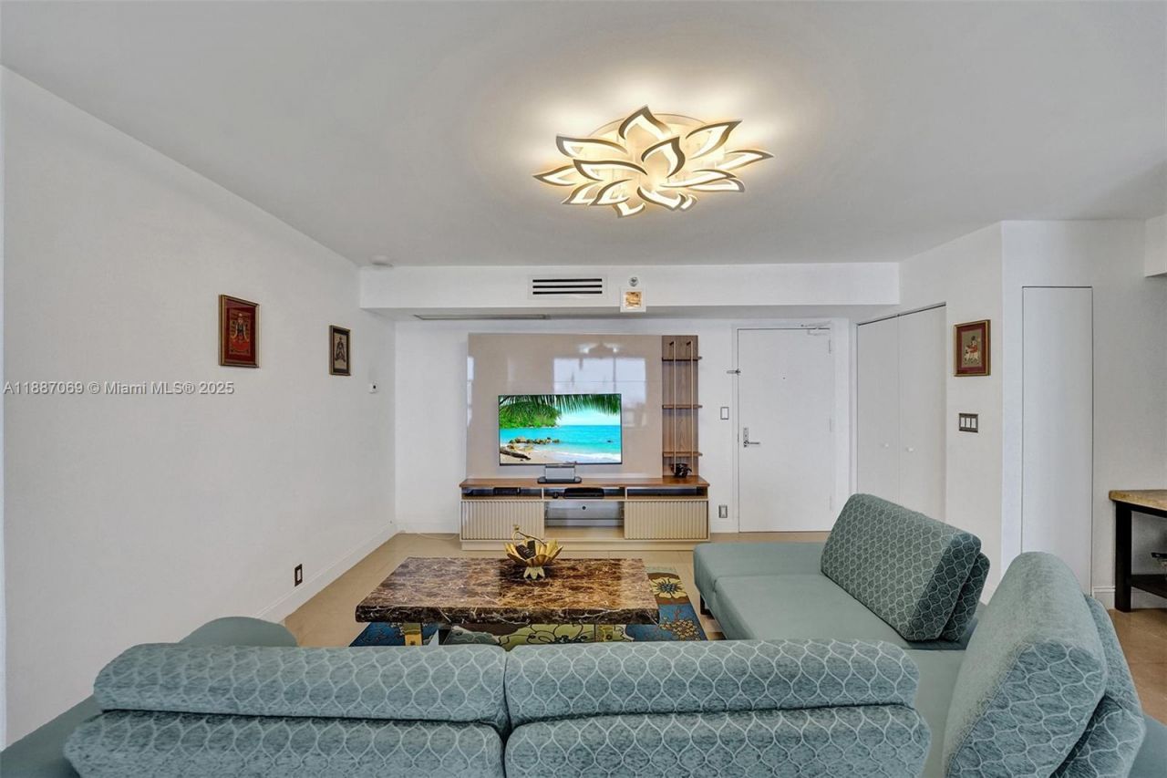 3530 Mystic Pointe Dr, Unit 2002, Aventura, FL 33180 Photo