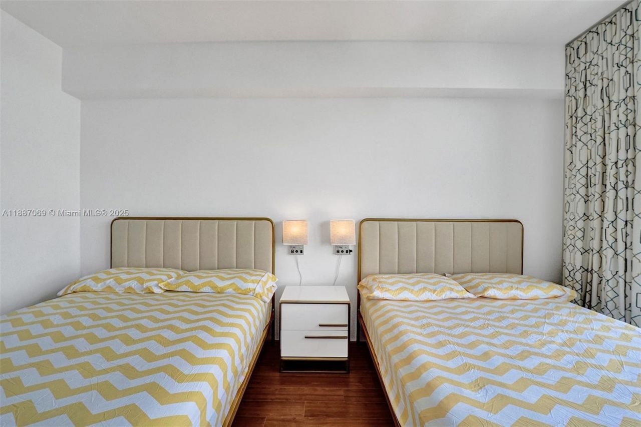 3530 Mystic Pointe Dr, Unit 2002, Aventura, FL 33180 Photo