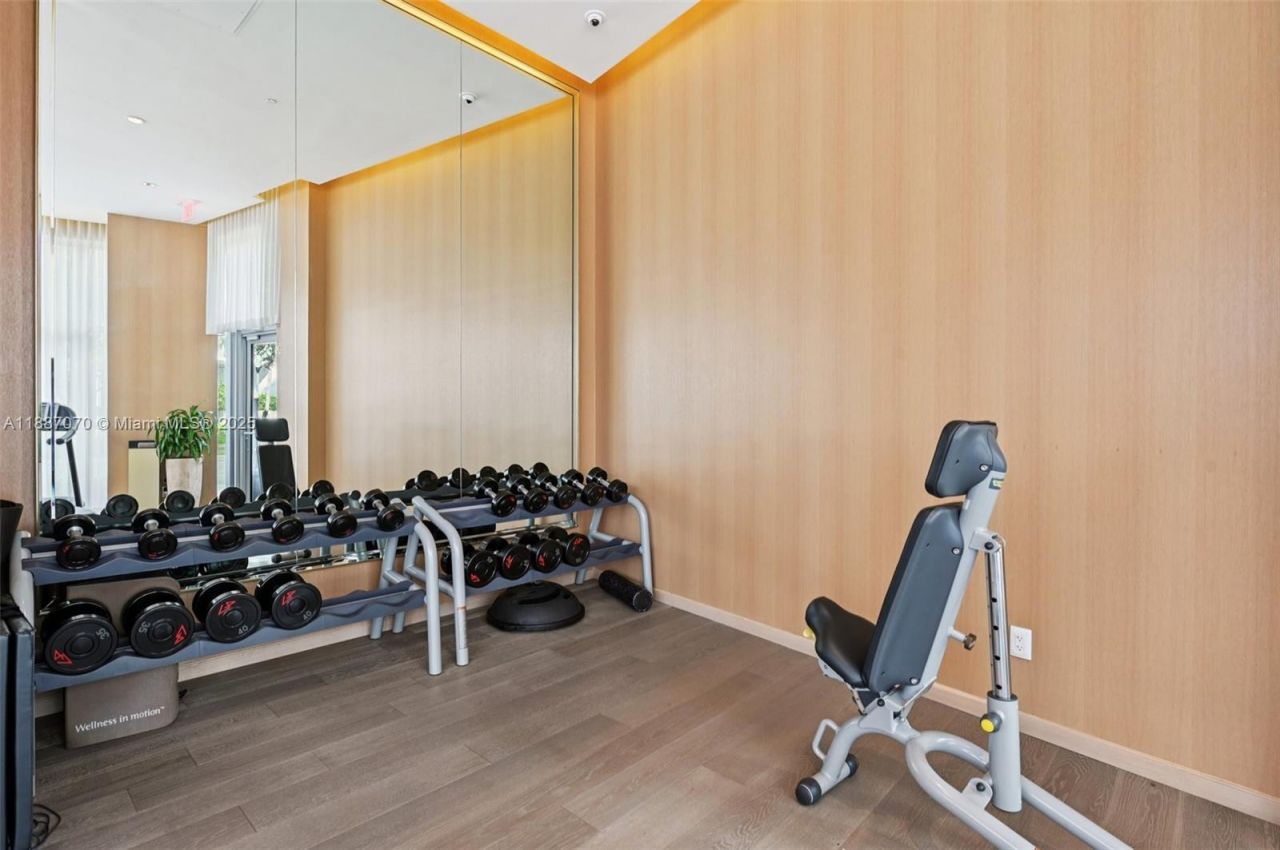 801 S Pointe Dr, Unit PH602, Miami Beach, FL 33139 Photo