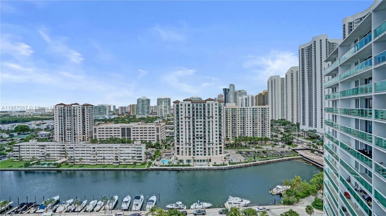 100 Bayview Dr, Unit 1931, Sunny Isles Beach, FL 33160 Photo