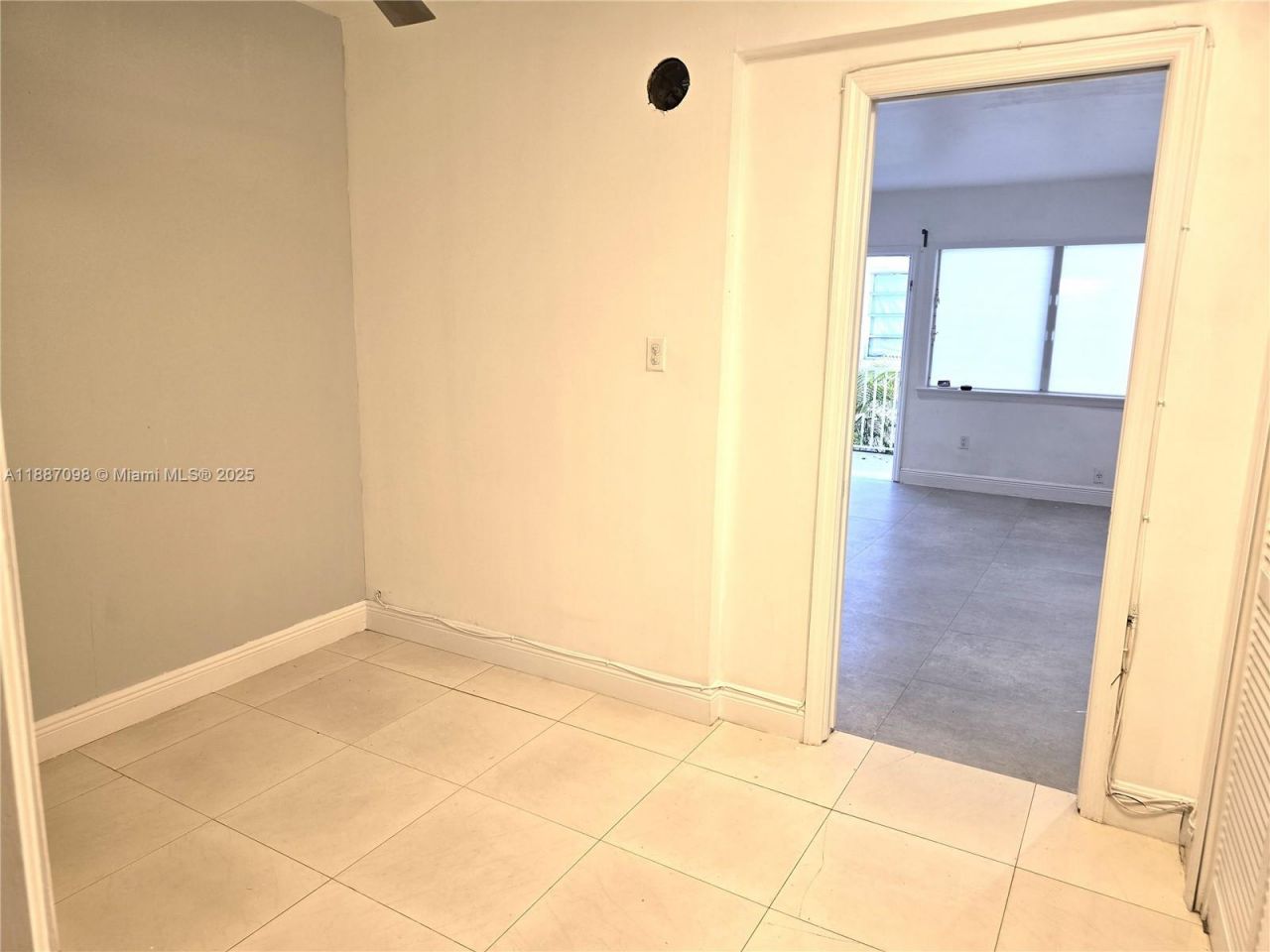 835 Meridian Ave, Unit 4, Miami Beach, FL 33139 Photo
