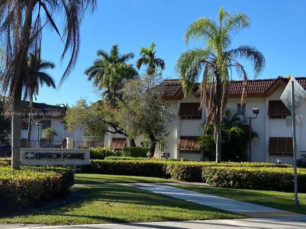 9454 SW 77th Ave, Unit S4, Miami, FL 33156