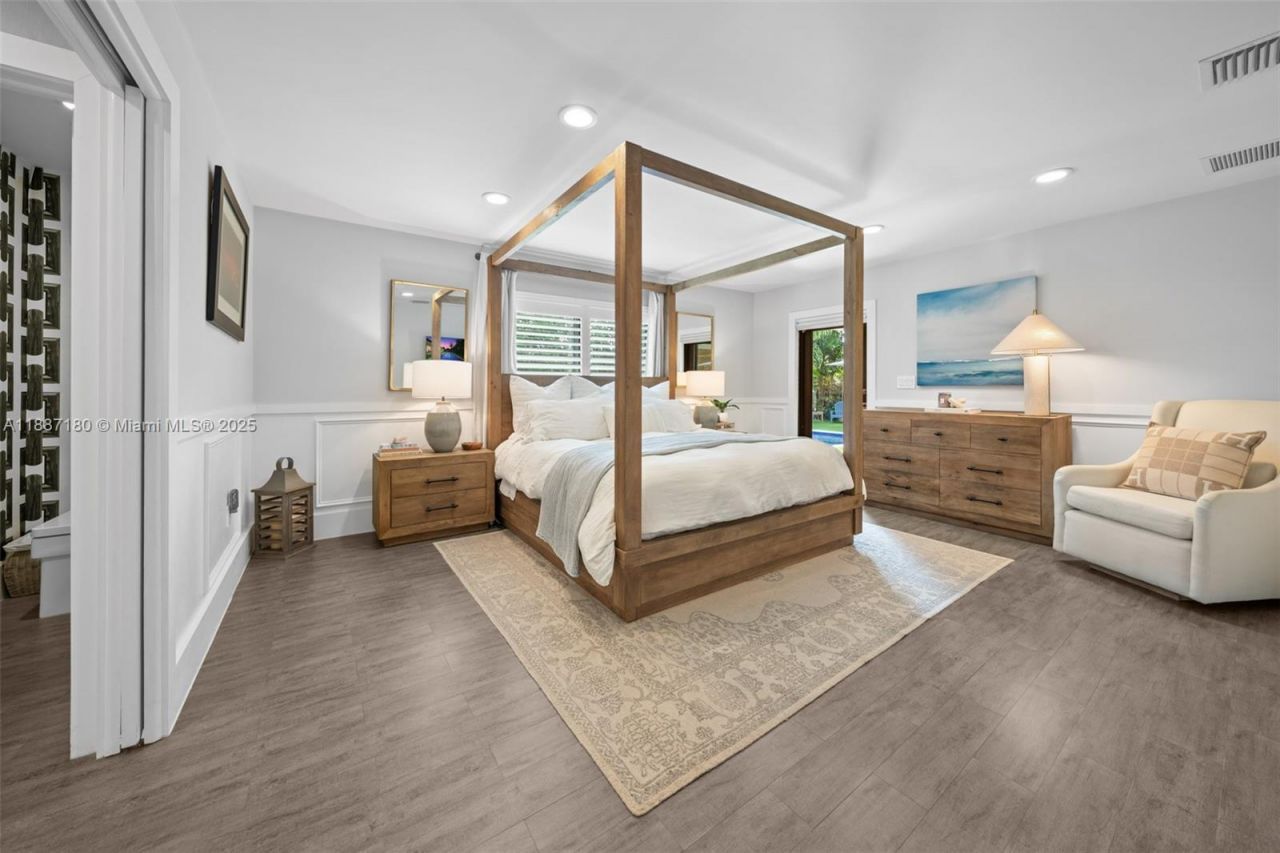 6420 SW 63rd Ter, South Miami, FL 33143 Photo